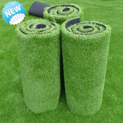 SBR Latex Backing Synthetisch Gras met 45mm Poolhoogte en C-Spine Garenvorm voor Landschapsarchitectuur en Tuinen