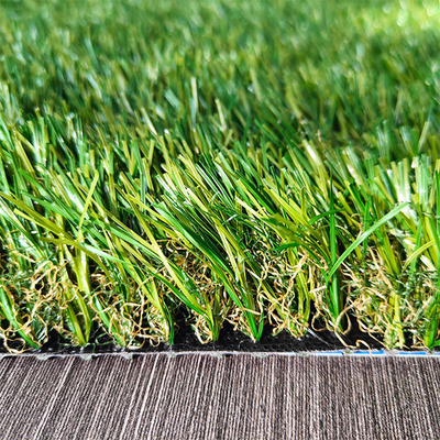 7700 Dtex PP/PE-materiaal Kunstgrondig groen gras met 180 steken per meter en 3/8 inch gauge