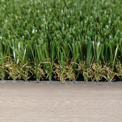 PU Kleefstof 28mm 13800 Dtex Landschap Kunstgras Dubbel PP Achterbalkons Achtertuinen Decoratie UV-bestand laag onderhoud