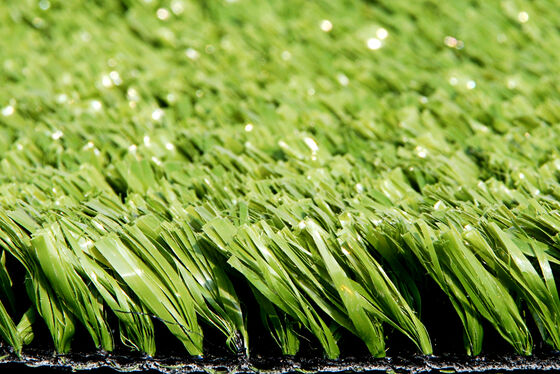 15 mm dikte UV-bestendig tenniskunstgras met hoge dichtheid voor multifunctionele buitensporten