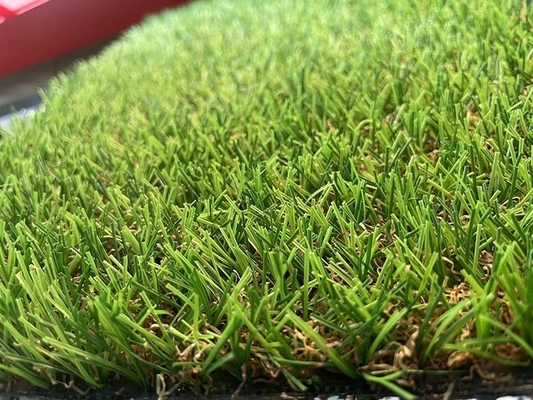 Gepersonaliseerd groen kunstgras voor het landschap met 38 mm stapelhoogte en Dtex 8000