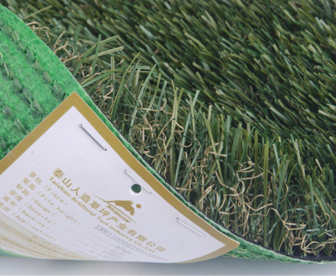 140 steken/m 32 mm Landschapsbouw Fake Grass met UV-resistentie en geweldige textuur gebruikt voor kinderen of huisdieren