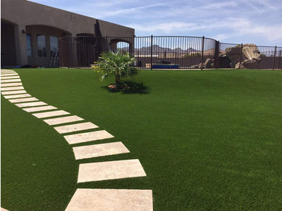 20 mm Hoogte 140 hechtingen/m Synthetische sportgroen gras moet worden gevuld met rubberkorrels
