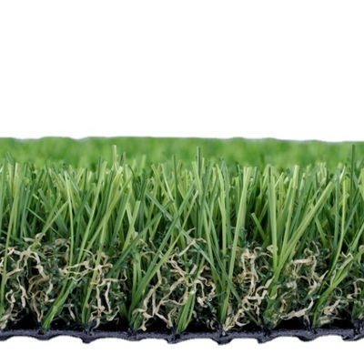 Hoogdicht kunstgras van 35 mm met 16800 steken/m2 en uitstekende waterdoorlaatbaarheid voor landschapsontwerp