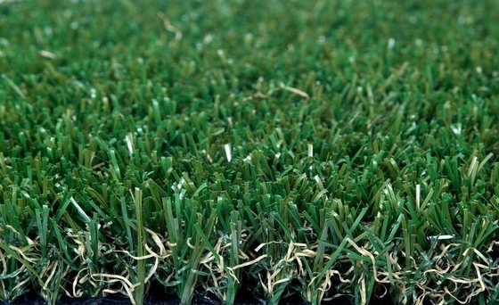12000 Dtex Landschaps kunstgras 5/8&quot; Gauge PE Materiaal UV-bestand En laag onderhoud