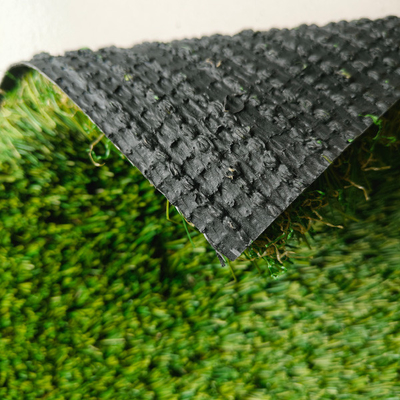 Multifunktioneel niet-opvulbaar groen synthetisch gras van 40 mm laag onderhoud zacht gevoel natuurlijk uiterlijk