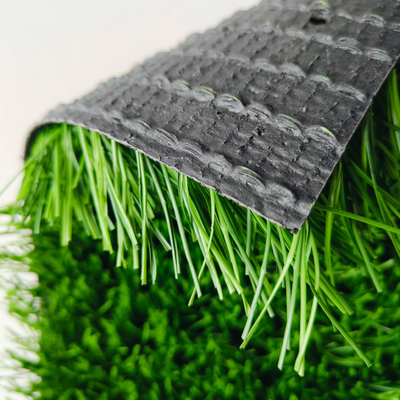 40 mm hoog, UV-bestand, kunstmatig sportgras met een gemakkelijke installatie en een SBR latex coating.