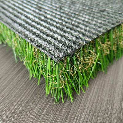 45mm Poolhoogte Kunstgras Synthetisch Gras voor Recreatie en Decoratie voor Groothandelaren en Distributeurs