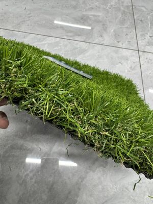 45mm Poolhoogte Vijf Kleuren Niet-directioneel Kunstgras voor Achtertuinen, Tuinen, Terrassen en Straten