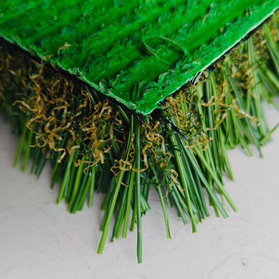 30 mm dikte hoogdicht synthetisch gras met groene lijmcoating voor landschapsontwerp en tuinen