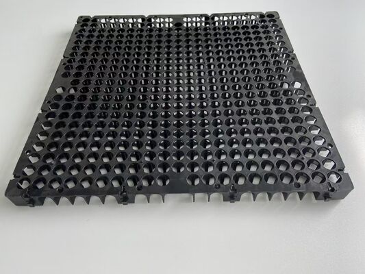 30 mm dikte Plastic drainage board onder het landschap kunstgras